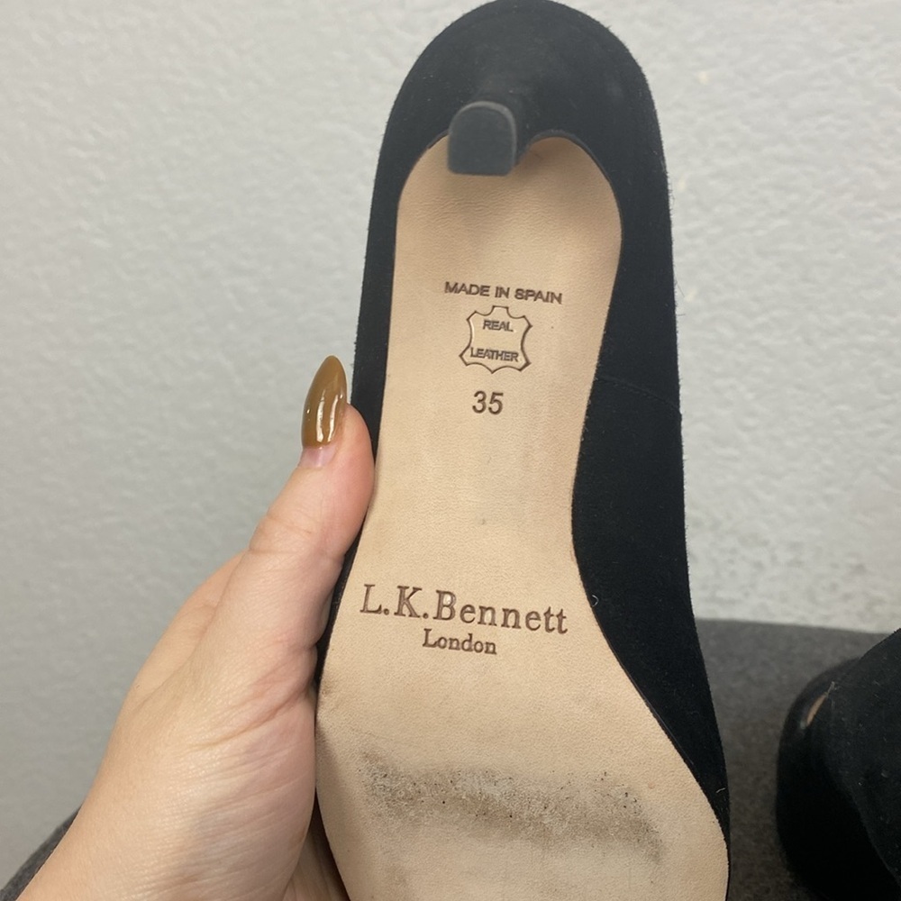 L.K Bennett black pumps - Picture 6 of 6